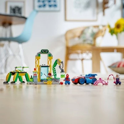 LEGO Spidey Spider-Man at Doc Ocks Lab 10783 Building Set 5 LEGO Spidey Spider-Man at Doc Ocks Lab 10783 Building Set - Image 5