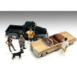 Lowriderz and a Dog 5 piece Figurine Set for 1/24 Scale Models by American Diorama