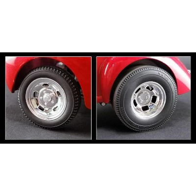 Polished Drag Wheels and Tires 4 pcs Set from 1941 Gasser 1/18 by Acme 1 Polished Drag Wheels and Tires 4 pcs Set from 1941 Gasser 1/18 by Acme