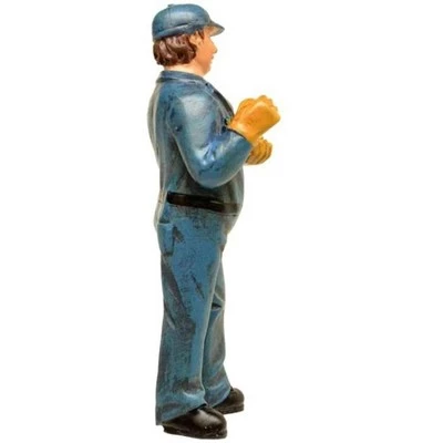 Tow Truck Driver/Operator Bill Figurine for 1/24 Scale Models by American Diorama 4 Tow Truck Driver/Operator Bill Figurine for 1/24 Scale Models by American Diorama - Image 4