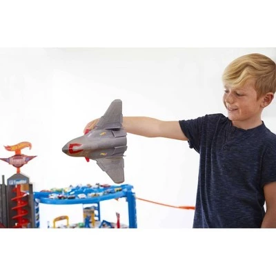Hot Wheels Super Ultimate Garage Playset 2 Hot Wheels Super Ultimate Garage Playset - Image 2
