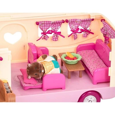 Li'l Woodzeez Li'l Woodzeez Camper Playset with Pink Toy Car 40pc - Happy Camper 2 Li'l Woodzeez Li'l Woodzeez Camper Playset with Pink Toy Car 40pc - Happy Camper - Image 2