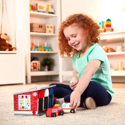 Melissa & Doug Melissa & Doug Keys & Cars Rescue Garage 1 Melissa & Doug Melissa & Doug Keys & Cars Rescue Garage