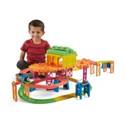 Thomas & Friends Thomas & Friends TrackMaster Hyper Glow Station