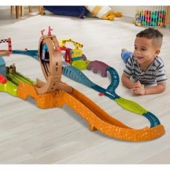 Thomas & Friends Thomas & Friends Launch & Loop Maintenance Yard Trackset