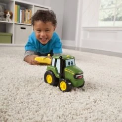 TOMY John Deere Remote Control Johnny Tractor -Vehicles & Remote Control Sales unnamed file 5049