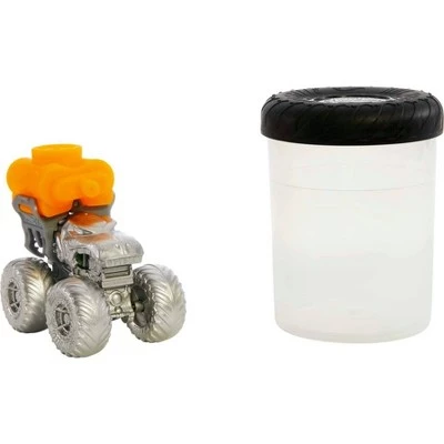 Hot Wheels Monster Trucks Color Reveal Vehicle 5 Hot Wheels Monster Trucks Color Reveal Vehicle - Image 5