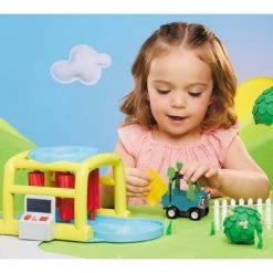 Little Tikes Let's Go Cozy Coupe Color Change Car Wash -Vehicles & Remote Control Sales unnamed file 5346