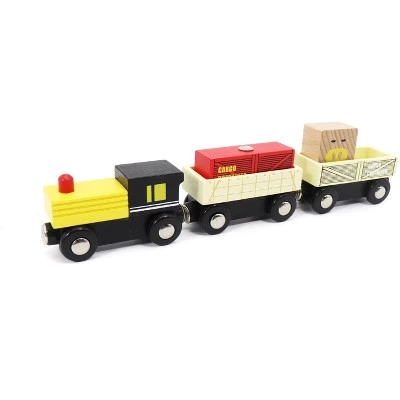 Leo & Friends 12-Piece Wooden Train Set 6 Leo & Friends 12-Piece Wooden Train Set - Image 6