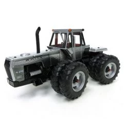 ERTL 1/32nd 2013 National Farm Toy Show White 4-210 Field Boss 4WD Tractor ZFN16233a