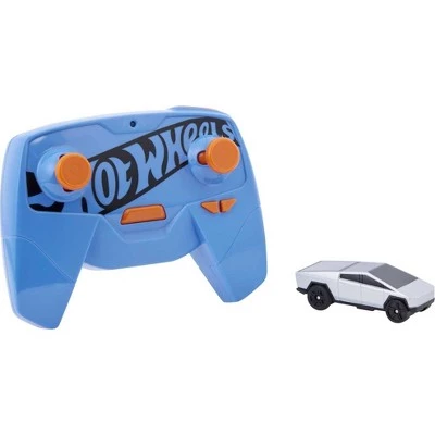 Hot Wheels R/C Tesla Cybertruck - 1:64 Scale Vehicle 2 Hot Wheels R/C Tesla Cybertruck - 1:64 Scale Vehicle - Image 2