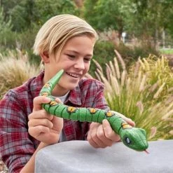Robo Alive Robotic Green Snake Toy by ZURU -Vehicles & Remote Control Sales unnamed file 84